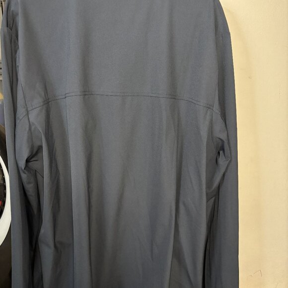 Travis Mathew Wanderlust 1/4 Zip Golf Jacket - Picture 3 of 8